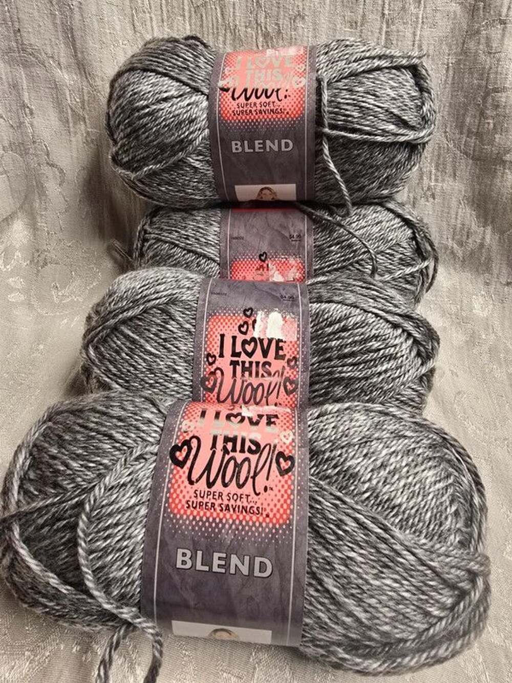 I love this wool blend yarn
